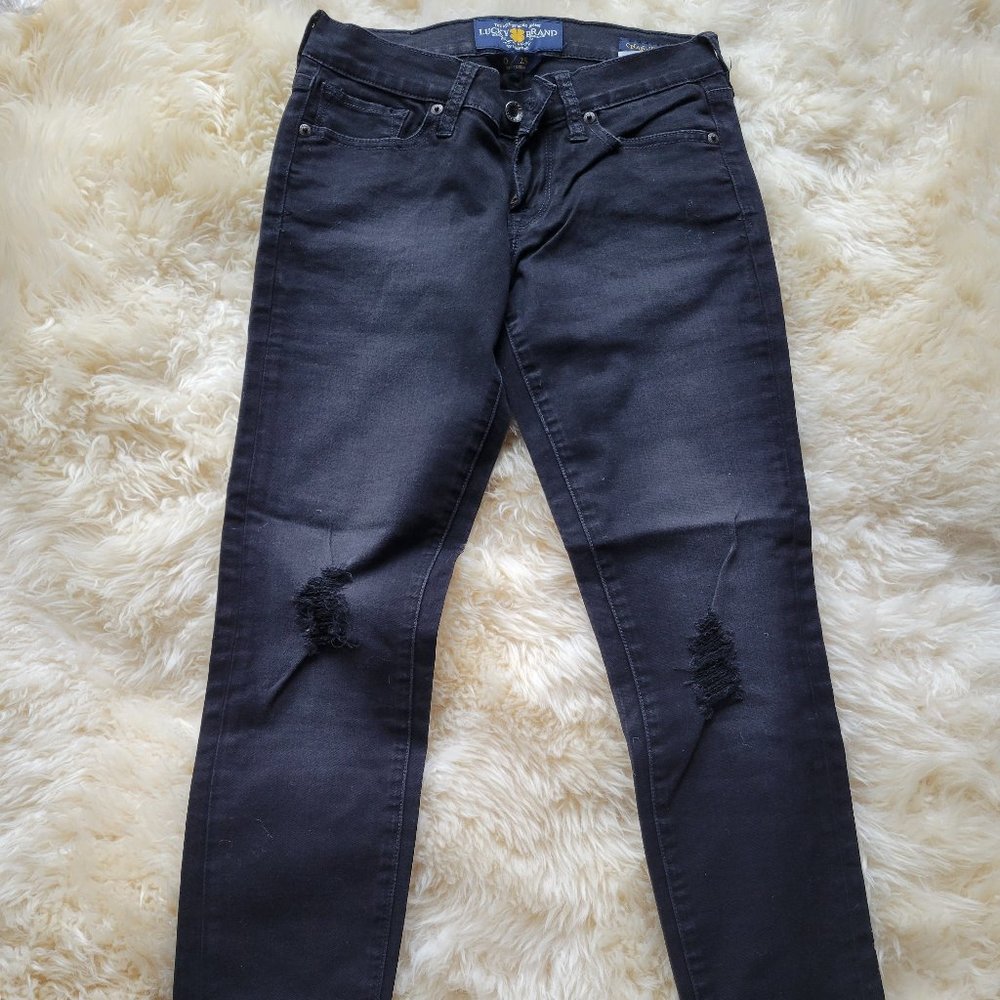 Lucky Jeans 25 waist/ 26 inseam Charlie Skinny